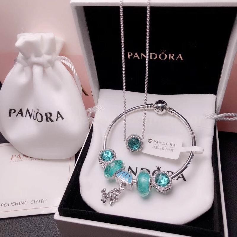 Pandora Bracelets 641